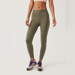 Outdoor Voices SuperForm Bloom 7/8 Leggings Women's‎ Small Olive Green Workout